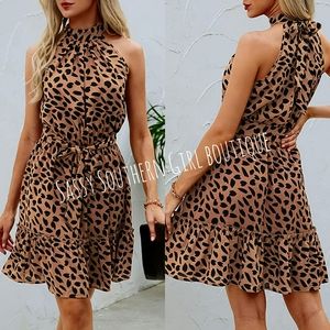 🆕⭐ Boho leopard cheetah halter mini dress